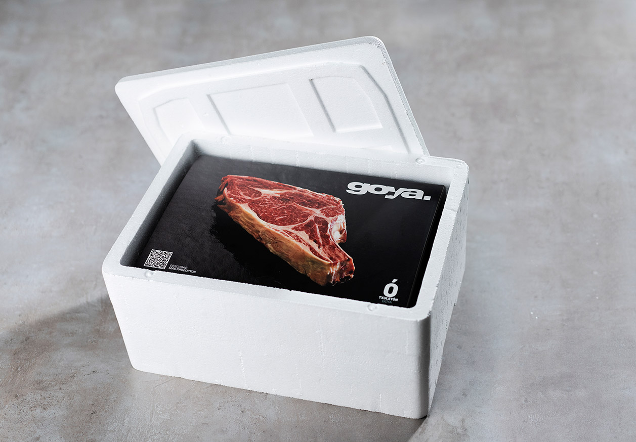 Envío de carne en transporte frigorífico a toda la península.